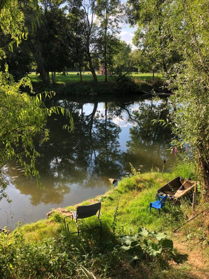 Pulligny Tiny House Detente Nature La Maison Du Pecheur מראה חיצוני תמונה
